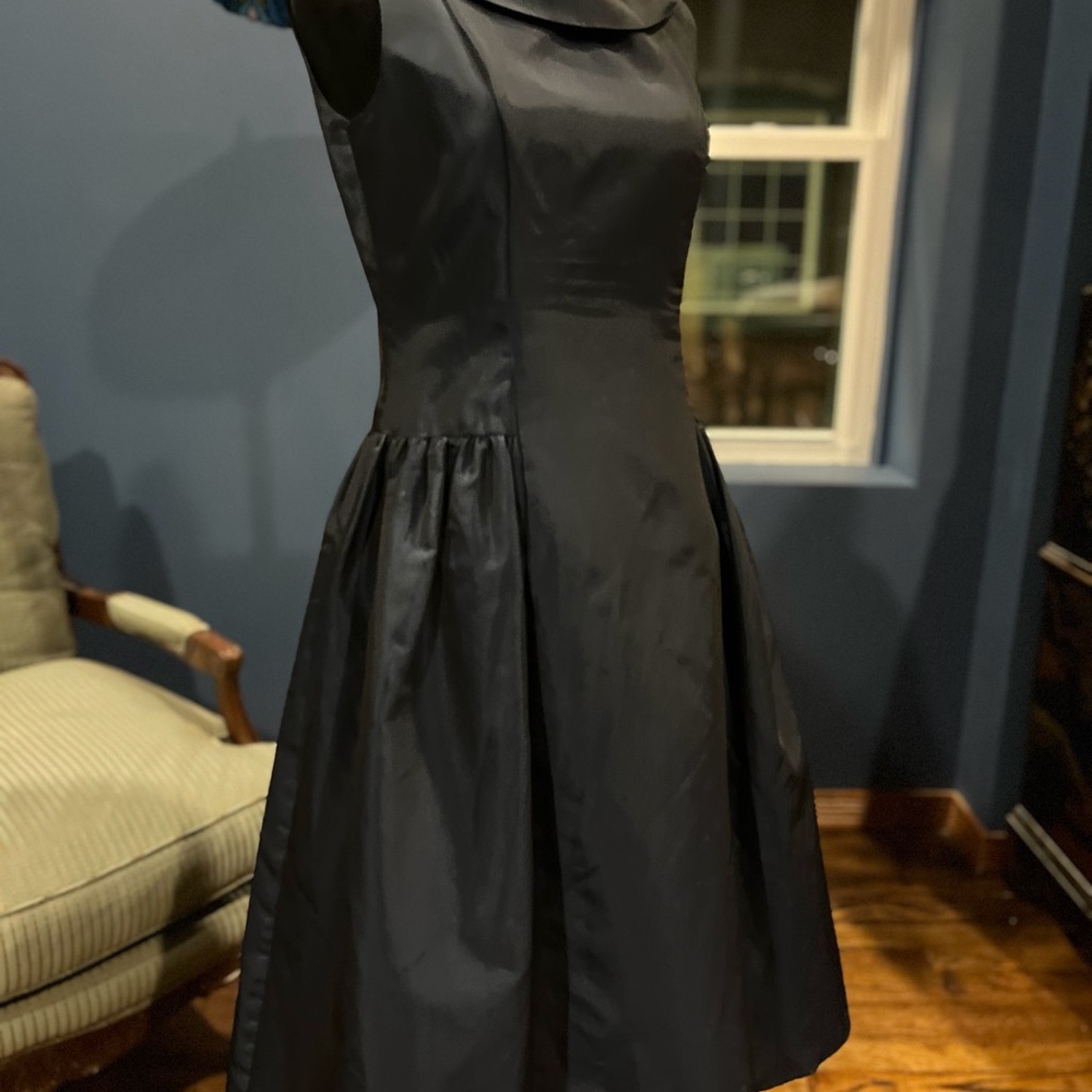 Vintage Classic Navy Fit-and-Flare Dress with Cowl Neck. Very Audrey Hepburn 6 - Picture 6 of 7